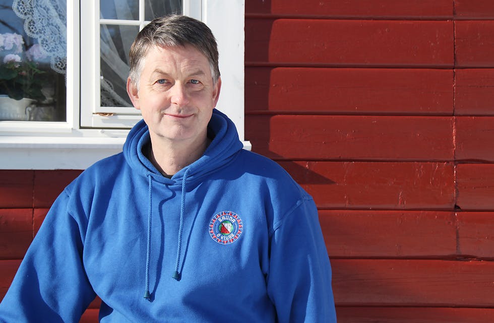 PÅ HAGEFEST: Både o-løpsgenseren og dressen måtte vika. Jon Lambrigt Grindheim er bunadskledd når han om få timar skal på fest med dei kongelege. (Arkivfoto: Ingvild Rørtveit Myklebust)