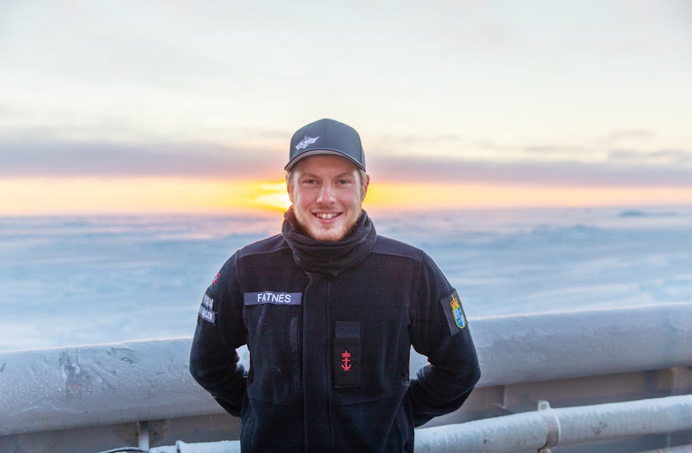 Førstegangstenesta har gitt 20 år gamle Daniel Fatnes opplevingar av det heilt spesielle slaget, med Kystvaktfartøyet Svalbard på tokt i Arktis.