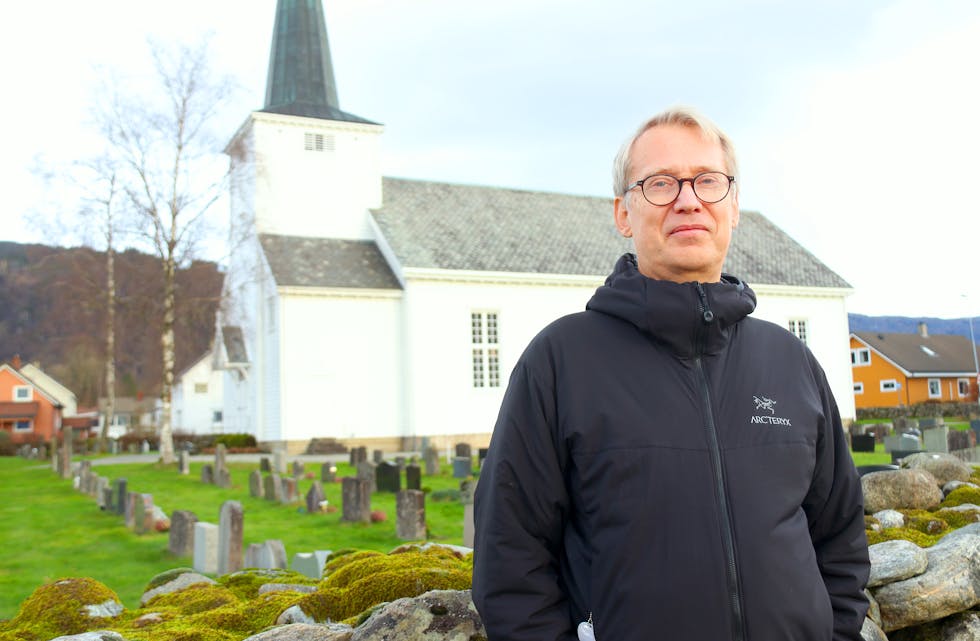 Sokneprest Espen Gya varslar ei annleis julefeiring i kyrkja i år. På grunn av smittetiltaka, vil det ikkje bli tillate med meir enn 50 deltakarar per gudsteneste.