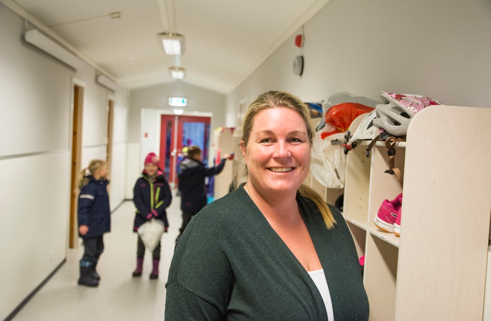 Janniche Hillestad Hatlen har vore rektor ved Risvoll skule i Saudasjøen i nøyaktig ti år.