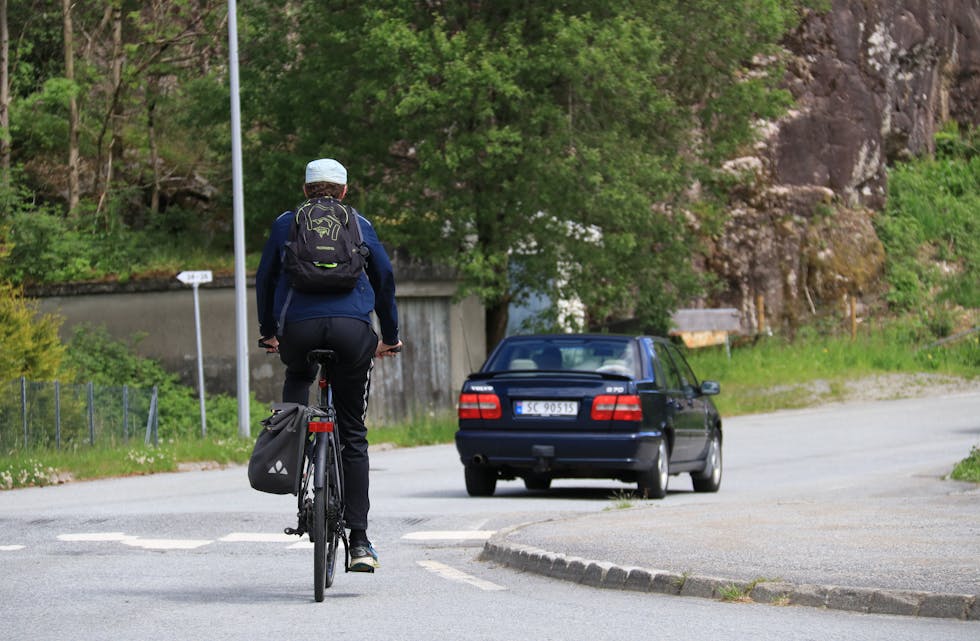 Sauda har som mål at 20 prosent av alle reiser i kommunen skal skje med sykkel innan 2030, noko som sannsynlegvis gjer saudabuen til landets mest syklande innbyggarar. Nyleg vedtok kommunestyret ein strategi for å nå dette målet.