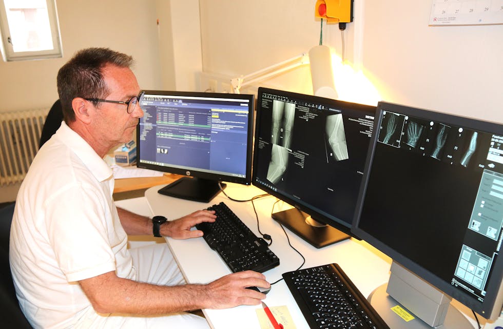 Bjørn Lian har drifta røntgenavdelinga i Sauda heilt åleine i fleire år. Nå blir han pensjonist. Kva som skjer med røntgenavdelinga er ikkje avklart ennå. 