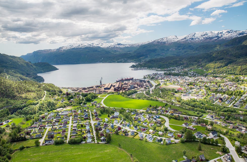 Eramet fjernt sauda ut fjorden