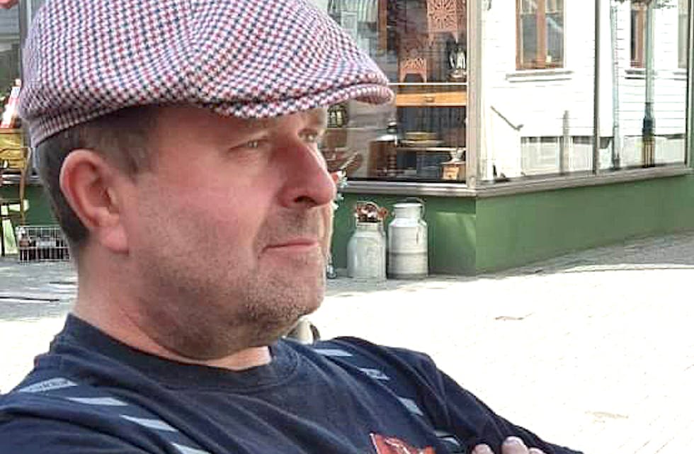 Kåre Tjemsland (52) har takka ja til bli ny brannførebyggar i Sauda kommune. Nå flyttar han til Sauda.