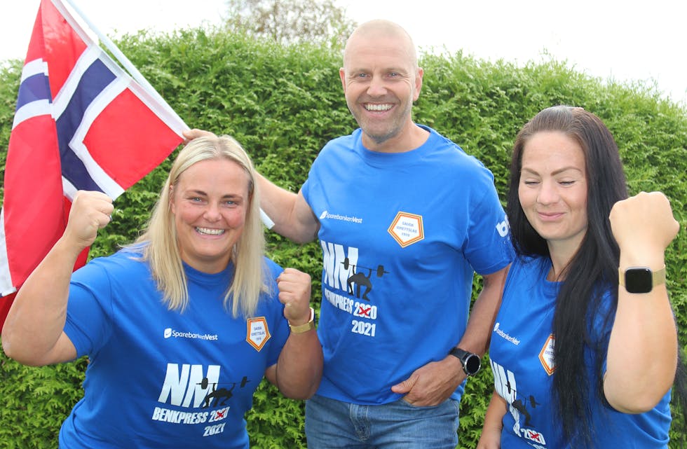 Stian Bjørheim (49), Hanne Matre (34) og Hildeborg Juvet Hugdal (38) er klare for NM, både som deltakarar og som arrangørar. 