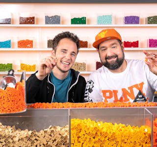 Are Odland (til venstre) og Grzegorz Gorczynski er eitt av åtte team som skal konkurrere i Lego Masters, som er den nye realitysatsinga til TV 2.