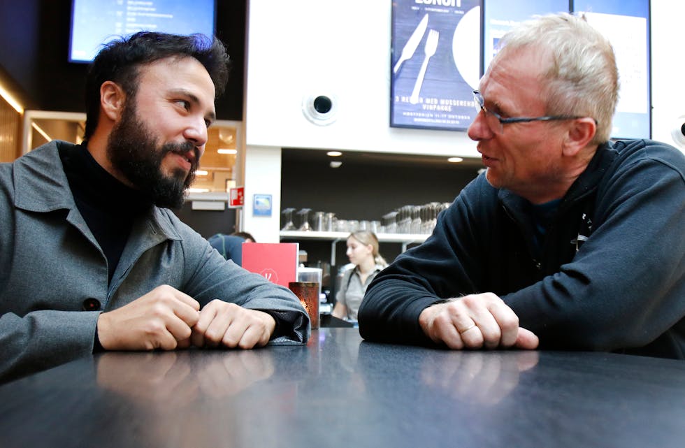 Styreleiar i TeraKraft, Giorgio Sbriglia, og leiar av bygdeutvalet i Hellandsbygd, Ivar Johannes Handeland, fann tonen da dei omsider fekk møte kvarandre.