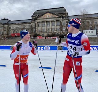 Thomas Karbøl Oxxal (til høgre), her med ledsagar Ole-Martin Lid, representerer Sauda IL og Norge under Para-VM på Lillehammer. Kanskje får duoen også dra til Paralympiske leker i Bejing i mars.