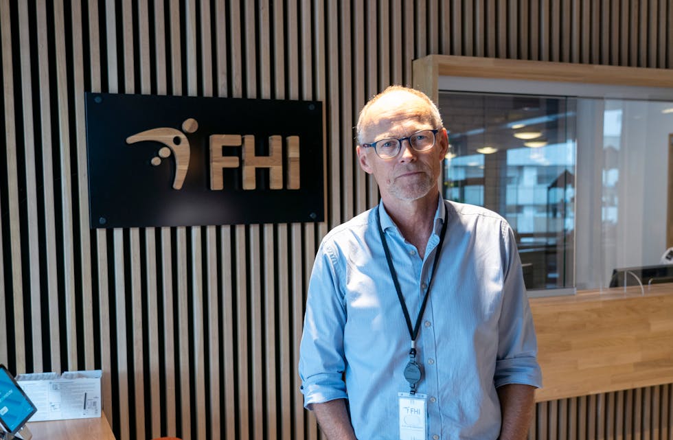 Fagdirektør Frode Forland i Folkehelseinstituttet trur vi no er inne i sjukefråværstoppen.