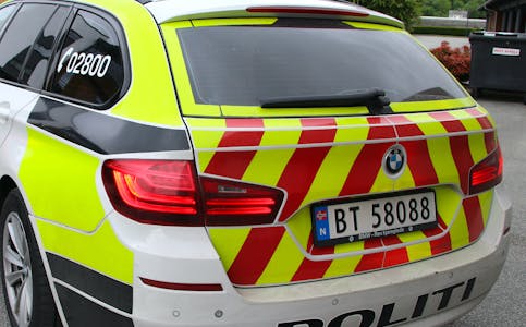  Politiet har oppretta sak mot ein bilførar som tysdag kolliderte med autovernet langs fylkesveg 520 ved Ås i Suldal.