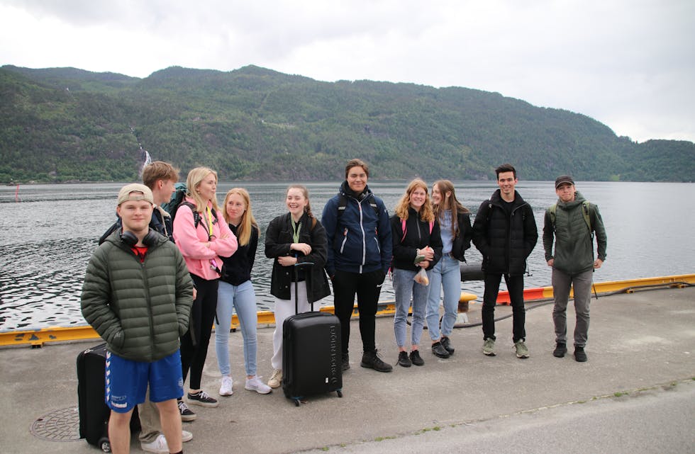 Denne gjengen med elevar frå Sauda vidaregåande skule fekk ikkje bli med då båten til Stavanger gjekk klokka 14 i dag.