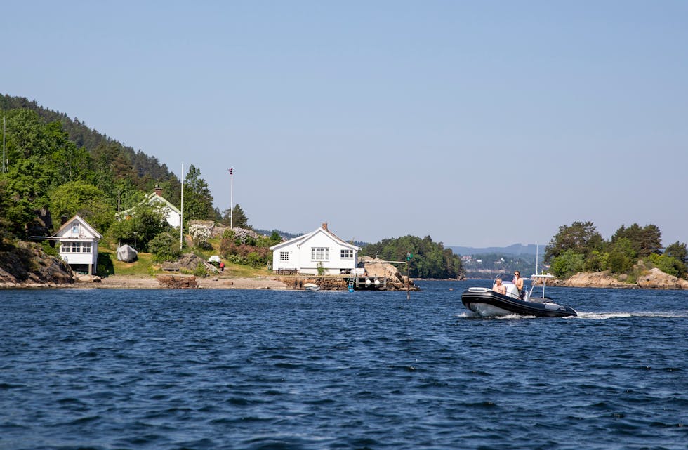 84 prosent av oss skal bruke mesteparten av sommarferien i Norge, og dei fleste tek ferien på hytta, ifølgje ei ny undersøking.