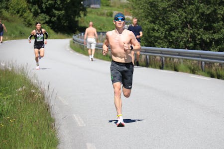 Finn Isaksen på veg mot tredjeplass i årets Ølmedal Rundt. 