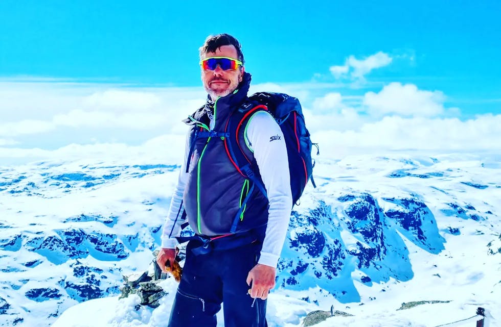 Tommy Listøl lar ikkje MS-sjukdommen hindre han i å bestige fjelltoppar. Nå vil han prøve seg på sitt livs eventyr.