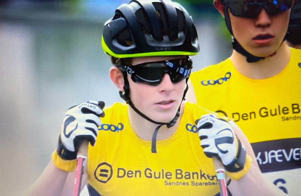 Elias Dybing leverte ein sterk sprint og gjekk inn til andreplass i tøff konkurranse i sprintrennet under Blinkfestivalen i Sandnes.