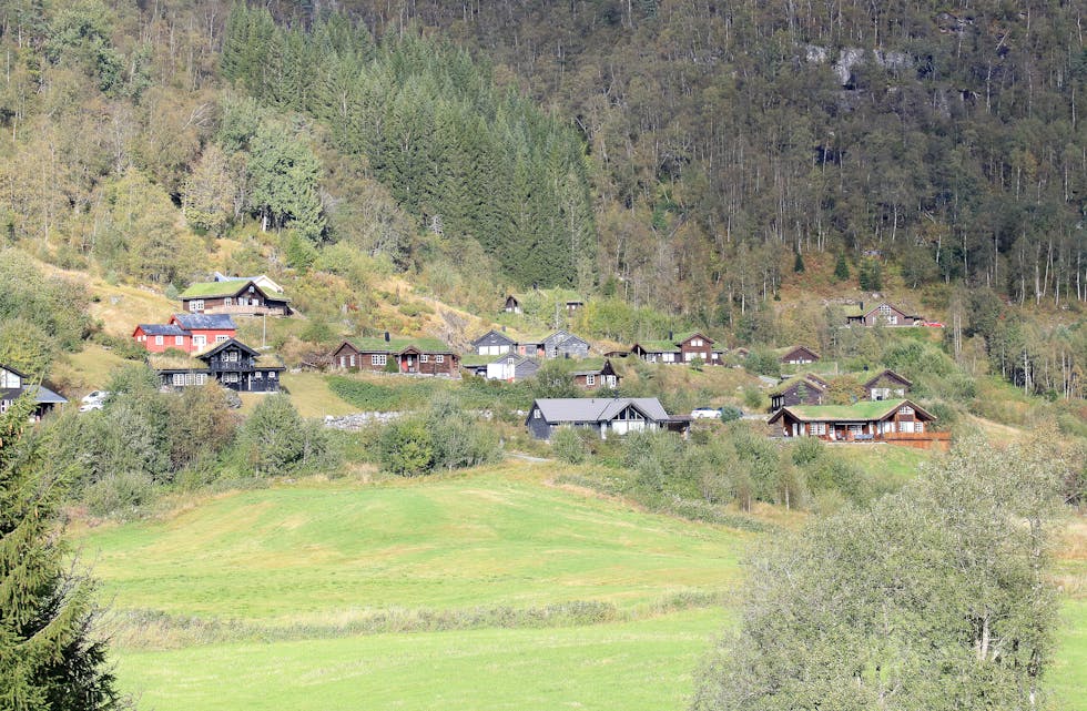 Norges Hytteforbund etterlyser straumstøtte også for hytteeigarar.