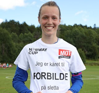 Kristiane Teig blei kåra til «Dagens forbilde» i Norway Cup måndag. 