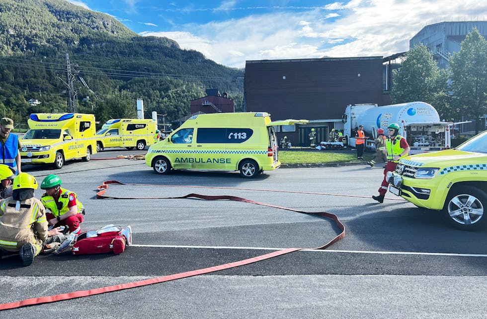 Over 200 personar deltok i den store beredskapsøvinga onsdag ettermiddag. Scenarioet var at ein gassbil hadde kollidert i eit transformatorbygg, ei ulukke som førte til skadde personar, fare for gasseksplosjon, straumbrot og utfordringar for heimetenesta og teknisk eining.