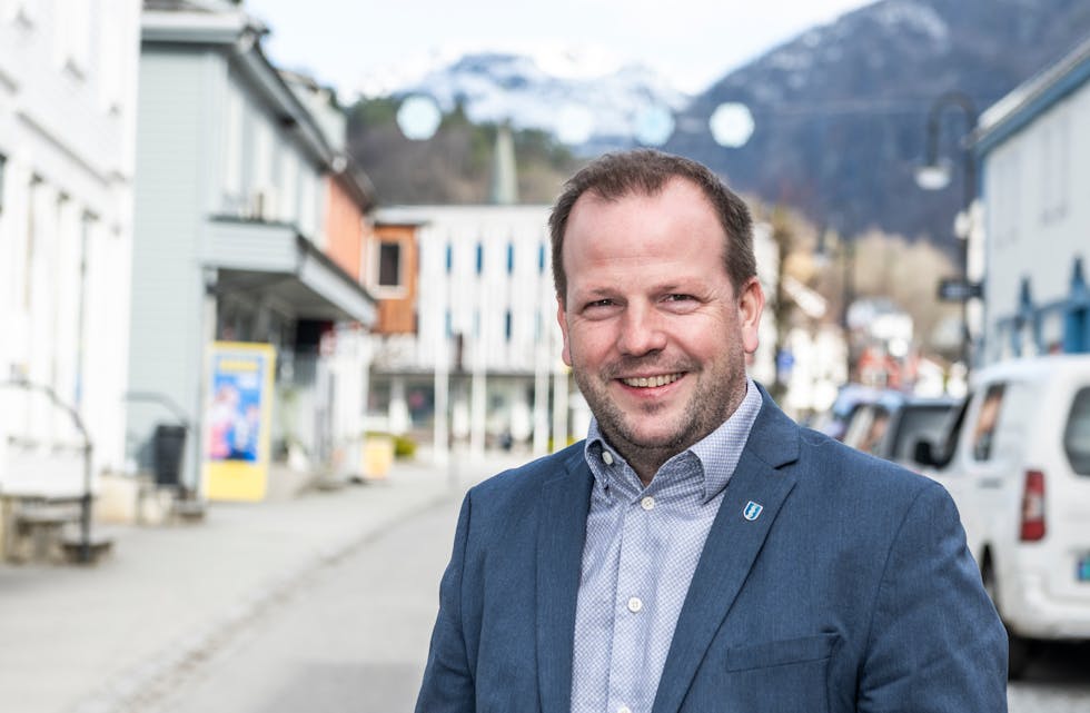 Etter sju år som ordførar, er Asbjørn Birkeland klar for meir. Han tar gjerne fire nye år i rolla - om Senterpartiet i Sauda vil ha han som ordførarkandidat ved kommunevalet i september 2023.