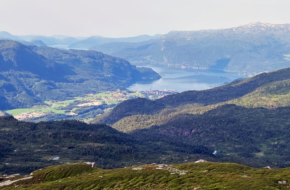 August hadde halvt om halvt med gråvêr- og godvêrsdagar.