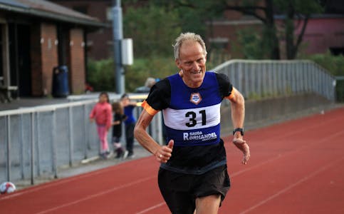 Evigunge Per Inge Fjellheim (66 år) fullførte milløpet i fin stil.