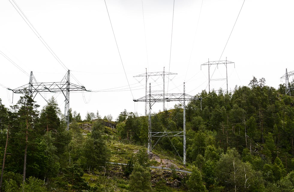 Framleis svært dyr kraft i sørlege delar av Norge.