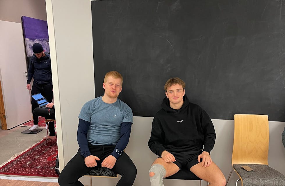 Sondre Aarhus og Thomas Kanestrøm gikk «all inn» og vant klassene sine i julestevnet i brasilliansk jiu jitsu i Haugesund. Begge deltok i «Beginner class».