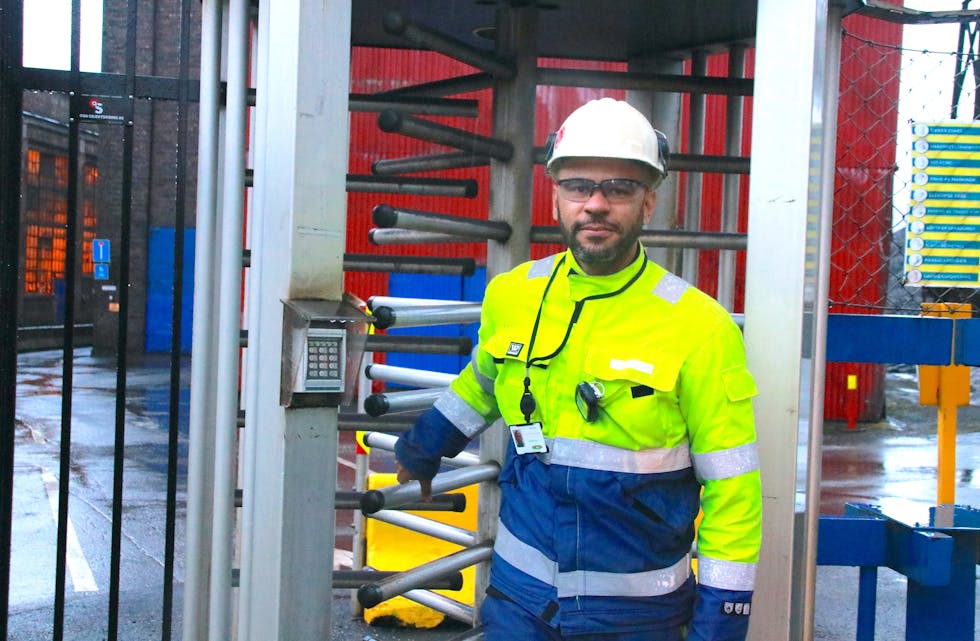 På den siste dagen i mars går Fernando Ramos går ut gjennom porten på smelteverket i Sauda for siste gong som sjef. Han overtar jobben som administrerande direktør i Eramet Titan & Iron i Tyssedal. 