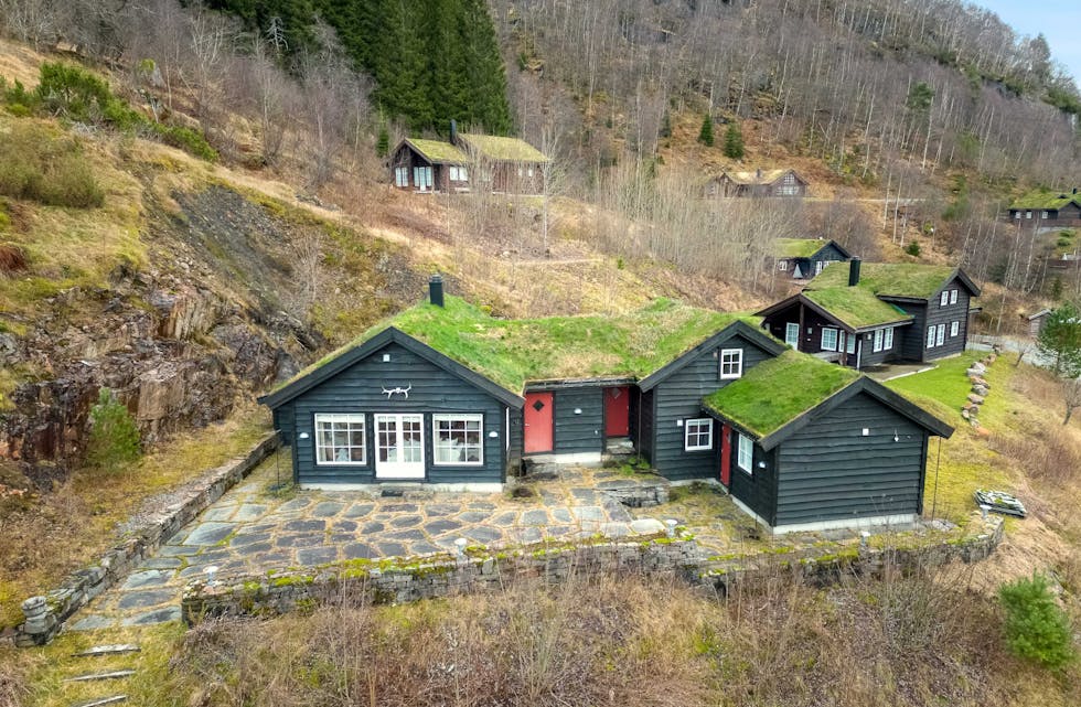 Denne hytta i Rabben-feltet i Svandal gjekk for 3 950 000 kroner i går, tysdag. Både selgar og kjøpar er frå sørfylket. 