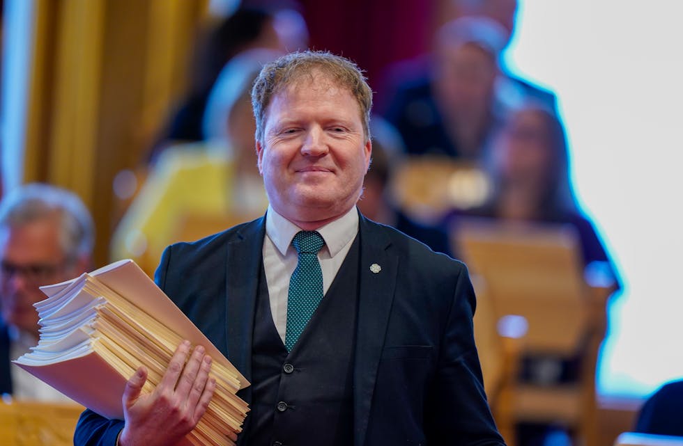 Kommunal- og distriktsminister Sigbjørn Gjelsvik (Sp) la tysdag fram stortingsmeldinga om distriktspolitikk.