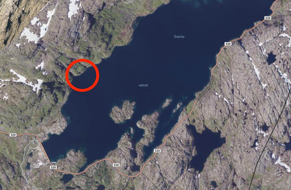 Det var i dette området ved området Idlesteg ved Svartavatnet at ein 52 år gamal sauesamlar omkom laurdag.