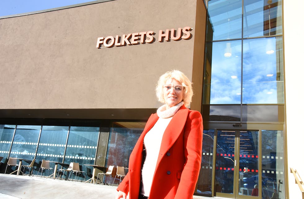 Astrid Espeland har nå starta billettsalet. Ho har 648 publikumsplassar for sal til Eidsvåg-konsertane i mars. Kvar billett kostar bare 70 kroner. 
