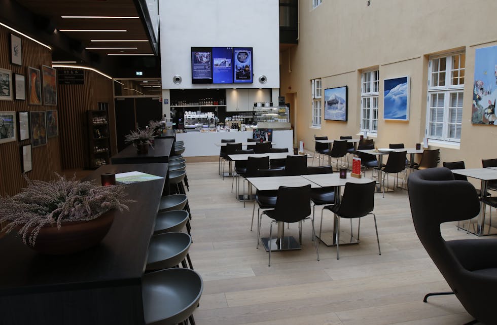Kraft Kafe-lokala i Folkets Hus har stått utan kafedrivarar sidan årsskiftet. Arkivfoto.