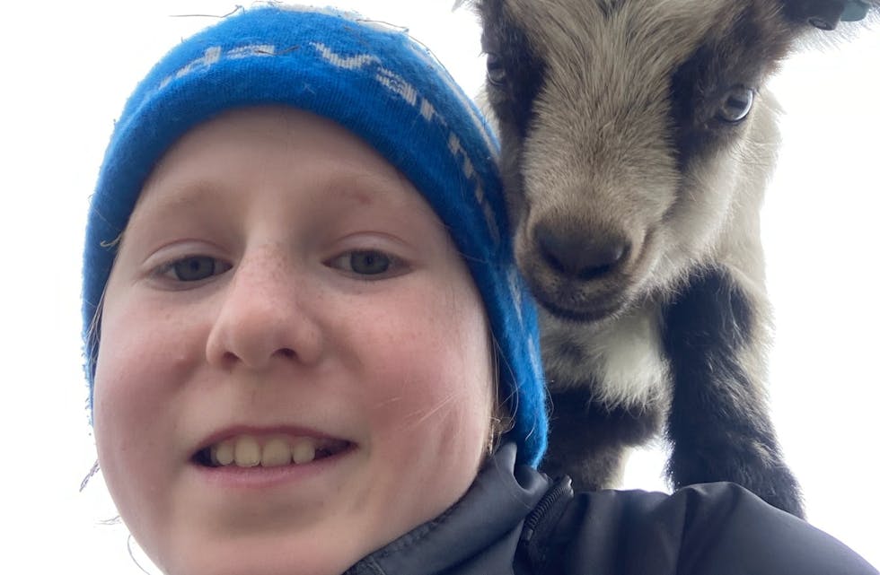 –Kjeet på skuldra mi heiter Hedvig, fortel Anne Sigrid Øye Rossebø.