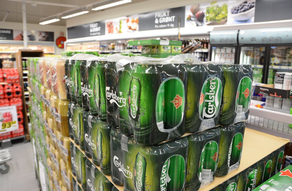 Skjenkekontrolløren og matbutikkane i Sauda ueinige om dei alkoholpolitiske retningslinjene i påsken. Arkivfoto.