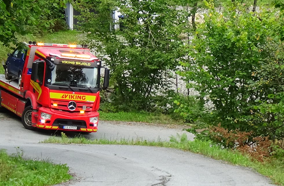 – Det er lova autovern på denne ulykkestaden, og kommunen har ikkje halde lovnaden sin, skriv Ola Daniel Tveit, som hamna utfor vegen 14. september i år.