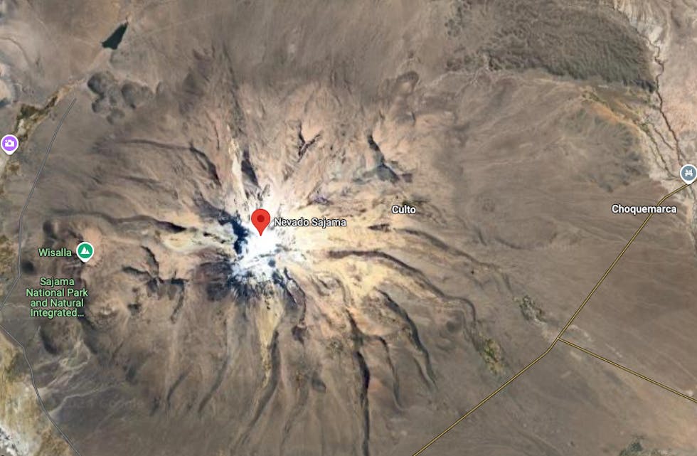 Fjellet Nevado Sajama i Bolivia er 6542 meter høgt. Det var dette fjellet saudamannen ønska å bestige. Grafikk: Google Maps.