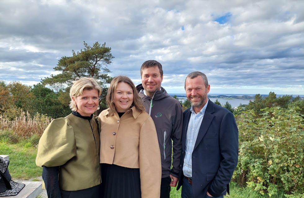 Kvartetten på topp. Frå venstre: Inger Helen Aanestad (nr. 4), Lisa Marie Ness Klungland (nr. 2), Geir Pollestad (nr. 1) og Jarle Bø (nr. 3).