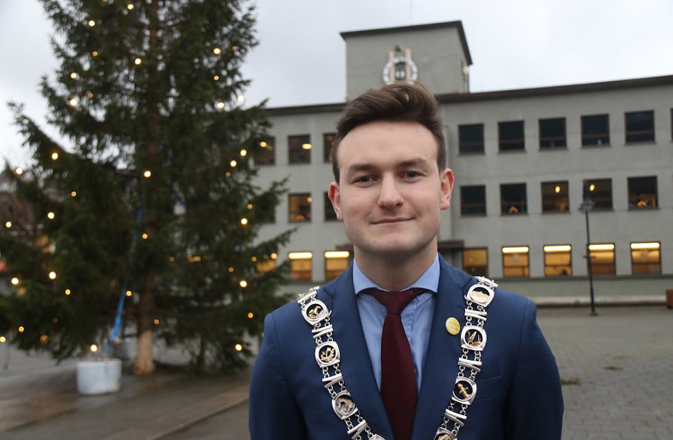 Ordførar Håvard Handeland ønsker saudabuen ei god jul, og tar eit kort blikk både på året som var og åra som ligg føre oss.