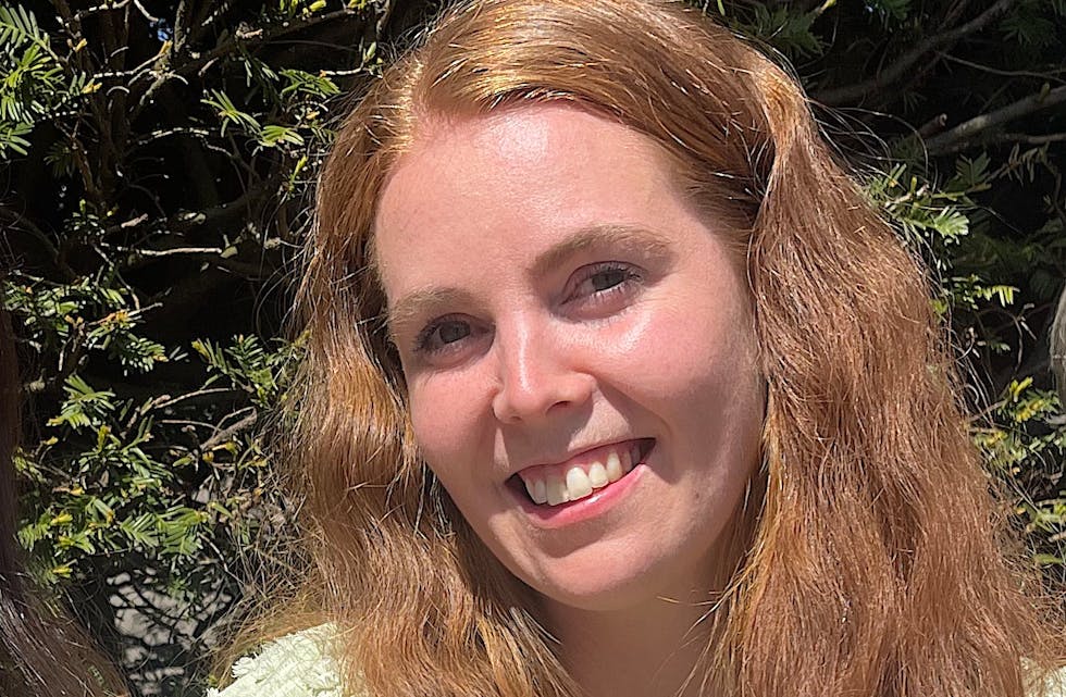 Susanne Yksnøy er folkehelsekoordinator i Sauda. Nå kan ho i tillegg bli ny barnetalsperson.