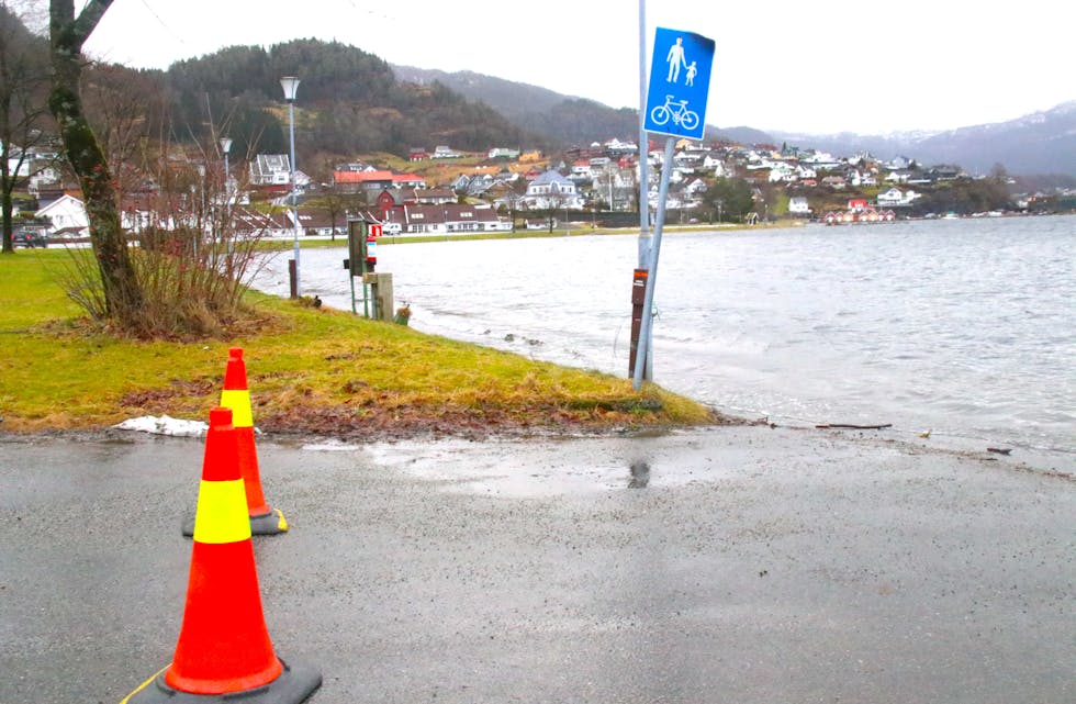 Har vi meir vind i Sauda enn før? Det har Meteorologsik Institutt forska på, og svaret kan muligens overraske. Bildet er frå den gong stormen «Didrik» trefte Sauda i 2020, utan at den skapte særleg skade eller problem.
