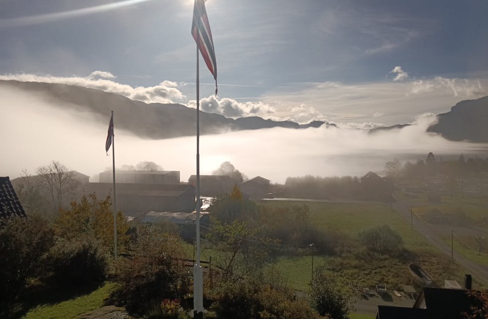 Utsikt frå Neshaugen, søndag 12. oktober.